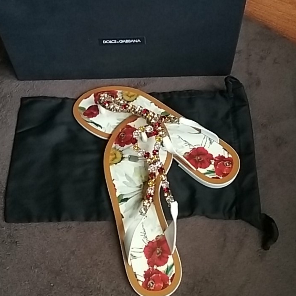 DOLCE & GABBANA Sandals - Picture 3 of 9